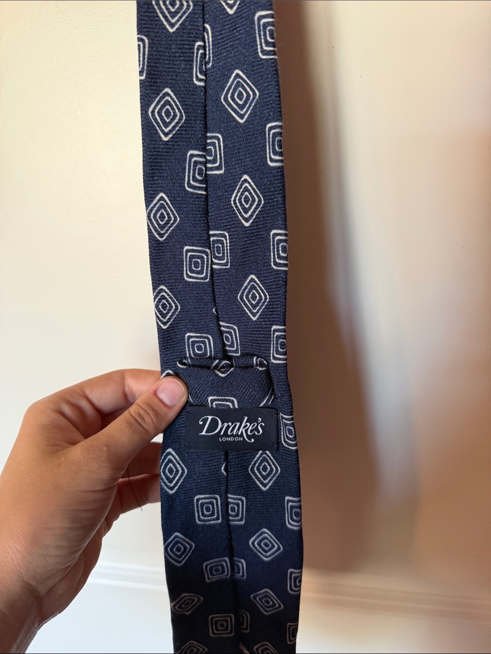 Drakes Navy Silk Tie with White Geometric Motif